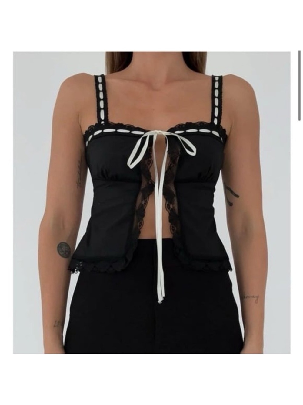 Rumored Black Vintage love Lace-Trim Tie-Front Cami Top size XS NWT sleeves